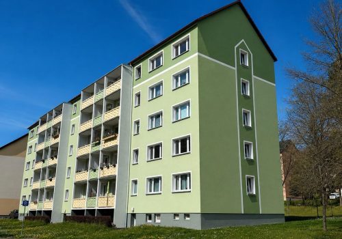 WDV-System, Putz, farbliche Gestaltung Fassade Ort: Zschopau Auftraggeber: Genossenschaft